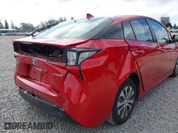 2019 Toyota Prius LE с VIN JTDL9RFUXK3005001, выставлен на аукционе IAAI как лот 42620780 с пробегом 100 307 миль миль и . История ставок и продаж доступна на DreamBid. Изображение 6.
