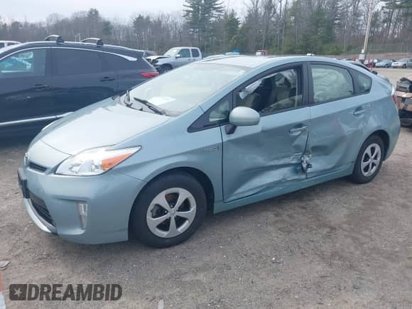 2015 Toyota Prius Four with VIN JTDKN3DU4F1971644, listed as a IAAI auction lot 41904201 with 106,530 mi miles and . Bid and sale history available at DreamBid. Image 2.