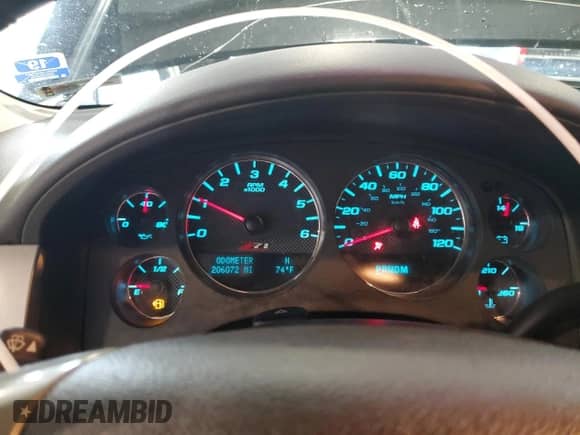 2010 GMC Sierra 1500 SLT z VIN 3GTRKWE22AG183834, wystawiony jako Copart lot #62725735 z przebiegiem 206 072 mil mil oraz Szkoda całkowita • Salvage title. Historia ofert i sprzedaży dostępna na DreamBid. Obrazek 9.