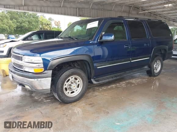 2001 Chevrolet Suburban LT с VIN 3GNGC26U81G190081, выставлен на аукционе IAAI как лот 42645133 с пробегом 202 269 миль миль и . История ставок и продаж доступна на DreamBid. Изображение 2.