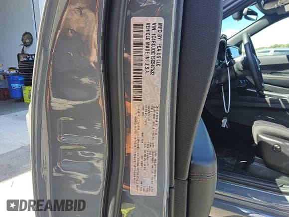 2025 Dodge Durango GT with VIN 1C4RDJDG1SC547532, listed as a Copart auction lot 71173615 with 4,760 mi miles and Clean title. Bid and sale history available at DreamBid. Image 13.