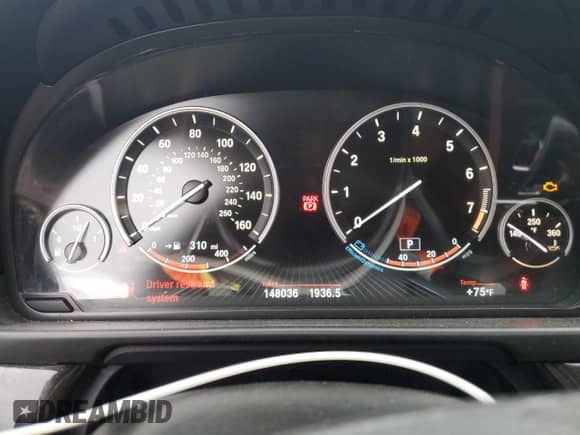 2014 BMW 5 Series 528i xDrive z VIN WBA5A7C56ED219576, wystawiony jako Copart lot #81281545 z przebiegiem 148 036 mil mil oraz Szkoda całkowita • Salvage title. Historia ofert i sprzedaży dostępna na DreamBid. Obrazek 9.