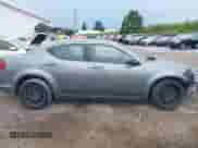 2013 Dodge Avenger SE z VIN 1C3CDZAB7DN654061, wystawiony jako IAAI lot #43149701 z przebiegiem 145 190 mil mil oraz . Historia ofert i sprzedaży dostępna na DreamBid. Obrazek 13.