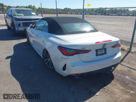 2024 BMW 4 Series 430i xDrive с VIN WBA43AT01RCR90143, выставлен на аукционе IAAI как лот 43487905 с пробегом 20 945 миль миль и . История ставок и продаж доступна на DreamBid. Изображение 3.