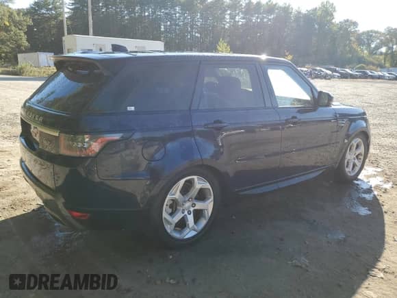 2019 Land Rover Range Rover Sport HSE with VIN SALWR2RU3KA861700, listed as a Copart auction lot 84880845 with 117,202 mi miles and Clean title. Bid and sale history available at DreamBid. Image 3.