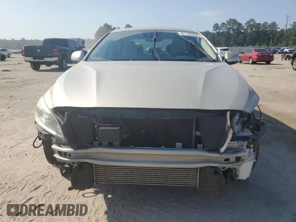 2018 Volvo S60 Inscription Platinum z VIN LYV402TM8JB157307, wystawiony jako Copart lot #81126285 z przebiegiem 95 220 mil mil oraz Szkoda całkowita • Salvage title. Historia ofert i sprzedaży dostępna na DreamBid. Obrazek 5.