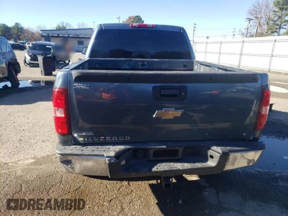 2007 Chevrolet Silverado 1500 1LT with VIN 2GCEC130571691250, listed as a Copart auction lot 85279254 with 105,573 mi miles and Salvage title. Bid and sale history available at DreamBid. Image 6.