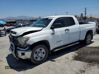 2018 Toyota Tundra SR with VIN 5TFRY5F12JX240608, listed as a Copart auction lot 63148245 with 112,172 mi miles and Salvage title. Bid and sale history available at DreamBid. Image 1.