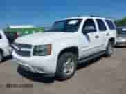 2008 Chevrolet Tahoe LTZ с VIN 1GNFC13J98J135941, выставлен на аукционе IAAI как лот 42144768 с пробегом 351 260 миль миль и . История ставок и продаж доступна на DreamBid. Изображение 2.