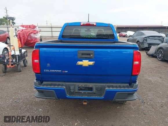 2018 Chevrolet Colorado 4WD Work Truck z VIN 1GCGTBEN3J1298982, wystawiony jako IAAI lot #42965684 z przebiegiem 114 673 mil mil oraz . Historia ofert i sprzedaży dostępna na DreamBid. Obrazek 16.