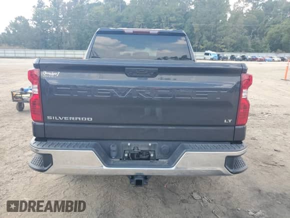 2023 Chevrolet Silverado 1500 LT with VIN 2GCPACED1P1125645, listed as a Copart auction lot 81632335 with 35,644 mi miles and Salvage title. Bid and sale history available at DreamBid. Image 6.