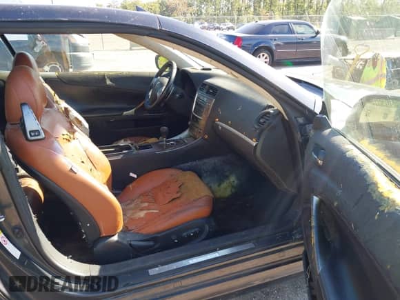 2011 Lexus IS 250 C with VIN JTHFF2C29B2520771, listed as a IAAI auction lot 42621886 with Not provided miles and . Bid and sale history available at DreamBid. Image 5.