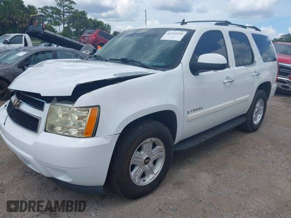 2007 Chevrolet Tahoe LTZ с VIN 1GNFC13J47J336516, выставлен на аукционе IAAI как лот 42545424 с пробегом 211 669 миль миль и . История ставок и продаж доступна на DreamBid. Изображение 2.