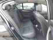 2012 BMW 5 Series 528i с VIN WBAXG5C55CDW92426, выставлен на аукционе IAAI как лот 43264359 с пробегом 174 898 миль миль и . История ставок и продаж доступна на DreamBid. Изображение 8.