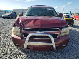 2009 Chevrolet Avalanche 2LT z VIN 3GNEC22009G198990, wystawiony jako Copart lot #85756115 z przebiegiem 181 056 mil mil oraz Szkoda całkowita • Salvage title. Historia ofert i sprzedaży dostępna na DreamBid. Obrazek 5.