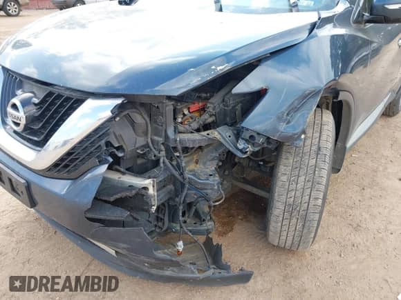 2015 Nissan Murano SL with VIN 5N1AZ2MH6FN221180, listed as a IAAI auction lot 41505930 with 125,896 mi miles and . Bid and sale history available at DreamBid. Image 6.