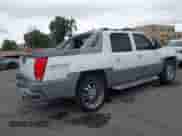 2002 Chevrolet Avalanche с VIN 3GNEC13T72G345315, выставлен на аукционе IAAI как лот 43331347 с пробегом 226 246 миль миль и . История ставок и продаж доступна на DreamBid. Изображение 4.
