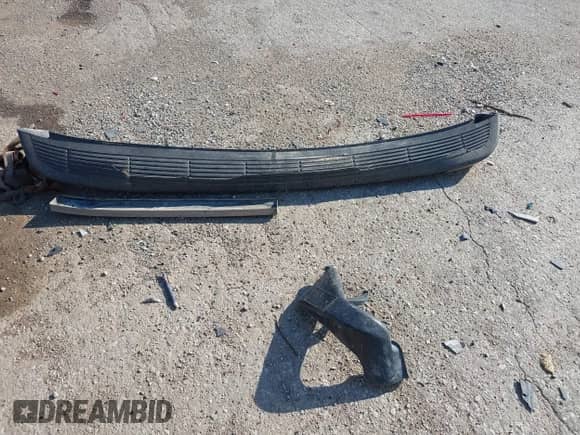 2001 Chevrolet Astro с VIN 1GNEL19W71B115556, выставлен на аукционе IAAI как лот 42695026 с пробегом 326 462 миль миль и . История ставок и продаж доступна на DreamBid. Изображение 12.