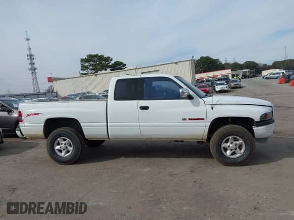 1997 Dodge 1500 with VIN 3B7HF13Y7VG748305, listed as a IAAI auction lot 41609939 with 274,396 mi miles and . Bid and sale history available at DreamBid. Image 13.