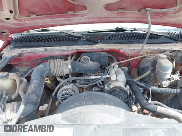 2000 Chevrolet Silverado 1500 LS with VIN 1GCEC14W3YZ191437, listed as a IAAI auction lot 42570880 with 193,315 mi miles and . Bid and sale history available at DreamBid. Image 9.