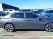 2017 Honda Accord EX-L с VIN 1HGCR2F85HA032154, выставлен на аукционе IAAI как лот 40448564 с пробегом 140 402 миль миль и . История ставок и продаж доступна на DreamBid. Изображение 13.