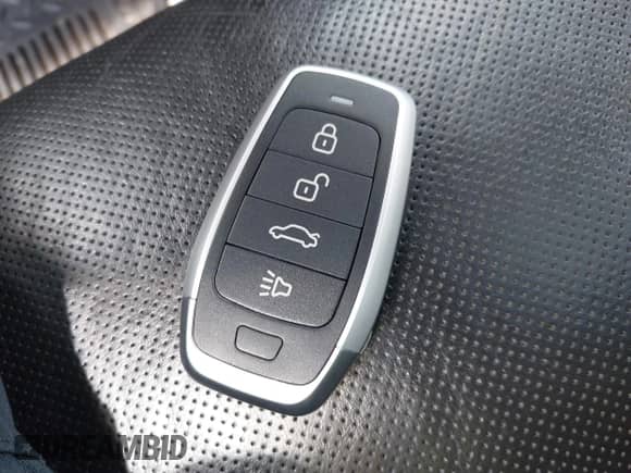 2015 Cadillac Escalade Luxury with VIN 1GYS3MKJ7FR537850, listed as a IAAI auction lot 42727101 with 134,328 mi miles and . Bid and sale history available at DreamBid. Image 11.