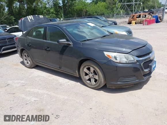 2015 Chevrolet Malibu LS z VIN 1G11A5SL2FF212399, wystawiony jako IAAI lot #42572437 z przebiegiem 147 798 mil mil oraz . Historia ofert i sprzedaży dostępna na DreamBid. Obrazek 1.