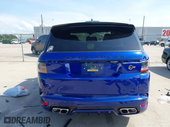 2021 Land Rover Range Rover Sport SVR z VIN SALWZ2RE8MA781806, wystawiony jako IAAI lot #42480226 z przebiegiem 38 073 mil mil oraz . Historia ofert i sprzedaży dostępna na DreamBid. Obrazek 17.