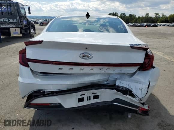 2022 Hyundai Sonata SE with VIN 5NPEG4JA8NH135205, listed as a Copart auction lot 70702895 with 49,311 mi miles and Salvage title. Bid and sale history available at DreamBid. Image 6.
