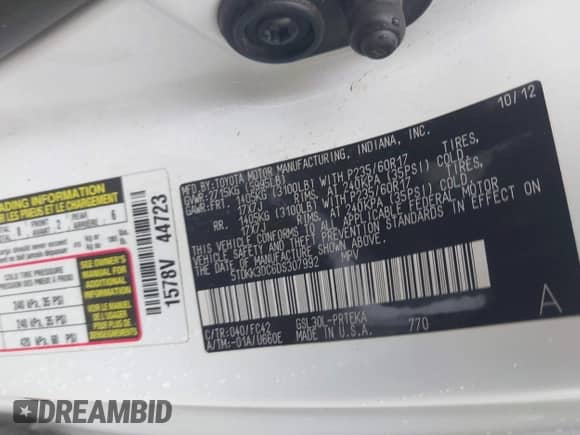 2013 Toyota Sienna LE AAS z VIN 5TDKK3DC6DS307992, wystawiony jako IAAI lot #42975957 z przebiegiem Nie podano mil oraz . Historia ofert i sprzedaży dostępna na DreamBid. Obrazek 9.