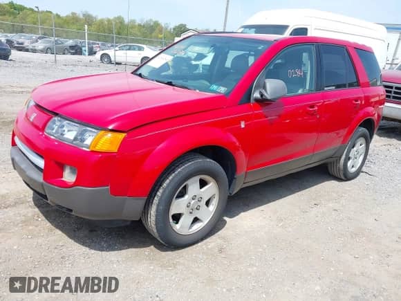 2004 Saturn VUE V6 with VIN 5GZCZ63474S837972, listed as a IAAI auction lot 42140284 with 189,000 mi miles and . Bid and sale history available at DreamBid. Image 2.