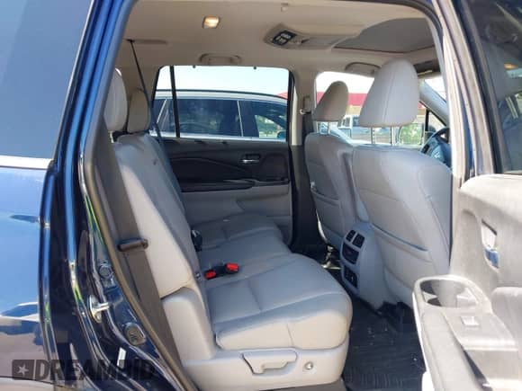 2016 Honda Pilot EX-L z VIN 5FNYF5H84GB009725, wystawiony jako IAAI lot #42652313 z przebiegiem 185 362 mil mil oraz . Historia ofert i sprzedaży dostępna na DreamBid. Obrazek 8.