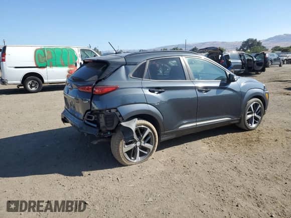 2018 Hyundai Kona Limited with VIN KM8K33A53JU106153, listed as a Copart auction lot 64704765 with 68,785 mi miles and Salvage title. Bid and sale history available at DreamBid. Image 3.