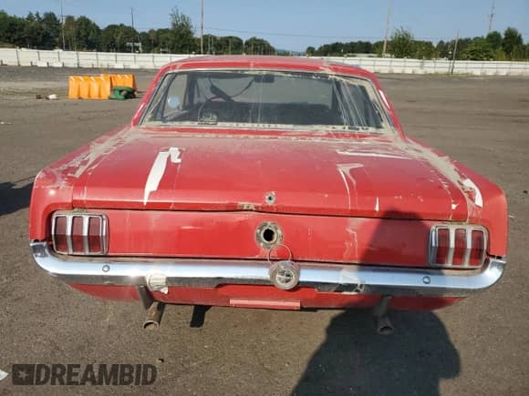 1965 Ford Mustang with VIN 5R07T232058, listed as a Copart auction lot 71192655 with 59,000 mi miles and Salvage title. Bid and sale history available at DreamBid. Image 6.