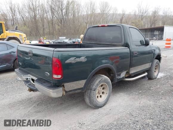 2002 Ford F-150 XL с VIN 1FTRF18W92NA79131, выставлен на аукционе IAAI как лот 41913810 с пробегом 193 731 миль миль и . История ставок и продаж доступна на DreamBid. Изображение 4.
