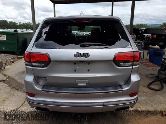 2018 Jeep Grand Cherokee High Altitude z VIN 1C4RJFCT8JC344110, wystawiony jako Copart lot #60257065 z przebiegiem 94 917 mil mil oraz Szkoda całkowita • Salvage title. Historia ofert i sprzedaży dostępna na DreamBid. Obrazek 6.