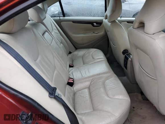 2008 Volvo S60 2.5T с VIN YV1RS592382689982, выставлен на аукционе Copart как лот 82364605 с пробегом 106 449 миль миль и Списание • Salvage title. История ставок и продаж доступна на DreamBid. Изображение 10.