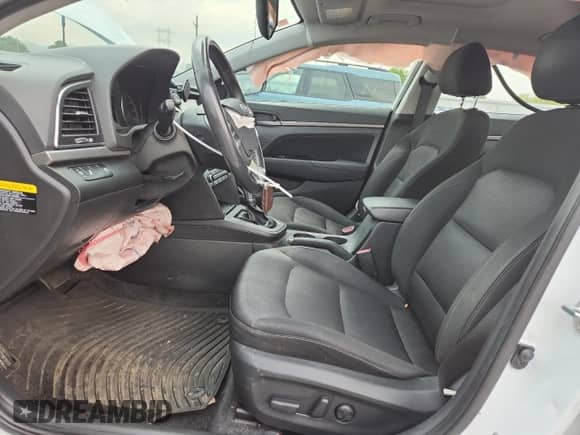 2017 Hyundai Elantra Limited with VIN 5NPD84LF7HH161526, listed as a Copart auction lot 71859135 with 83,483 mi miles and Salvage title. Bid and sale history available at DreamBid. Image 7.