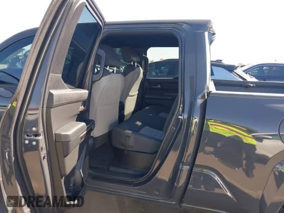 2024 Toyota Tacoma SR5 with VIN 3TMLB5FN8RM005075, listed as a IAAI auction lot 43290415 with 20,318 mi miles and . Bid and sale history available at DreamBid. Image 8.