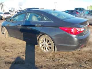 2012 Hyundai Sonata SE with VIN 5NPEC4AC3CH500335, listed as a IAAI auction lot 43528547 with 92,763 mi miles and . Bid and sale history available at DreamBid. Image 3.