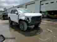 2022 Chevrolet Tahoe Z71 z VIN 1GNSKPKD8NR286539, wystawiony jako Copart lot #67932005 z przebiegiem Nie podano mil oraz Szkoda całkowita • Salvage title. Historia ofert i sprzedaży dostępna na DreamBid. Obrazek 15.