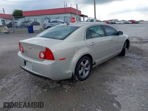 2011 Chevrolet Malibu 1LT с VIN 1G1ZC5E16BF304200, выставлен на аукционе IAAI как лот 42598879 с пробегом 189 244 миль миль и . История ставок и продаж доступна на DreamBid. Изображение 4.