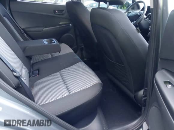 2020 Hyundai Kona SEL с VIN KM8K22AA9LU412450, выставлен на аукционе IAAI как лот 43295734 с пробегом 71 709 миль миль и . История ставок и продаж доступна на DreamBid. Изображение 8.