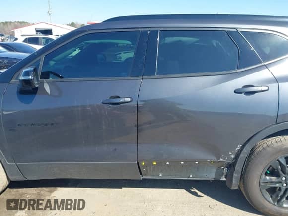 2022 Chevrolet Blazer LT с VIN 3GNKBDR40NS235232, выставлен на аукционе IAAI как лот 41630637 с пробегом 34 536 миль миль и . История ставок и продаж доступна на DreamBid. Изображение 14.