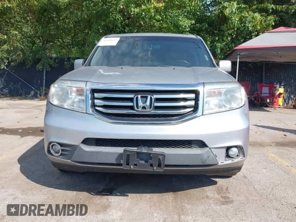 2013 Honda Pilot EX-L with VIN 5FNYF3H50DB033168, listed as a IAAI auction lot 43195637 with 176,128 mi miles and . Bid and sale history available at DreamBid. Image 6.