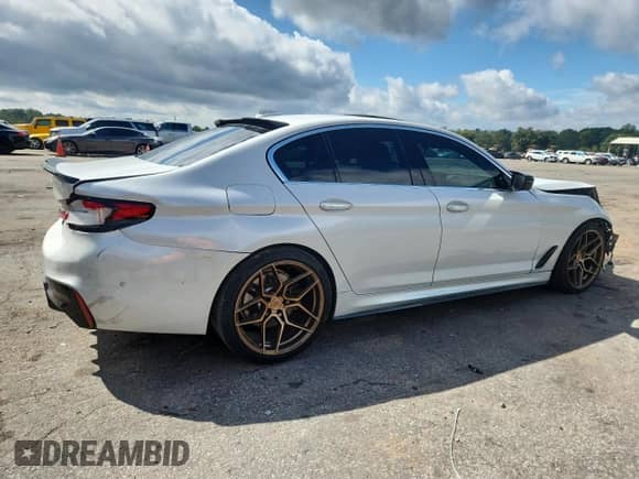 2017 BMW 5 Series 540i с VIN WBAJE5C38HG915249, выставлен на аукционе Copart как лот 84261185 с пробегом 76 744 миль миль и Чистый • Clean title. История ставок и продаж доступна на DreamBid. Изображение 3.