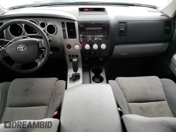 2008 Toyota Tundra z VIN 5TFCV54118X008593, wystawiony jako Copart lot #86814015 z przebiegiem 247 891 mil mil oraz Czysty tytuł • Clean title. Historia ofert i sprzedaży dostępna na DreamBid. Obrazek 8.