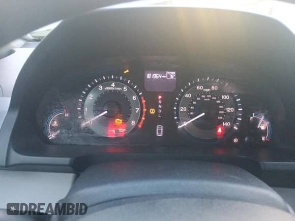 2013 Honda Odyssey EX-L z VIN 5FNRL5H69DB022042, wystawiony jako Copart lot #86334825 z przebiegiem 181 964 mil mil oraz Czysty tytuł • Clean title. Historia ofert i sprzedaży dostępna na DreamBid. Obrazek 8.