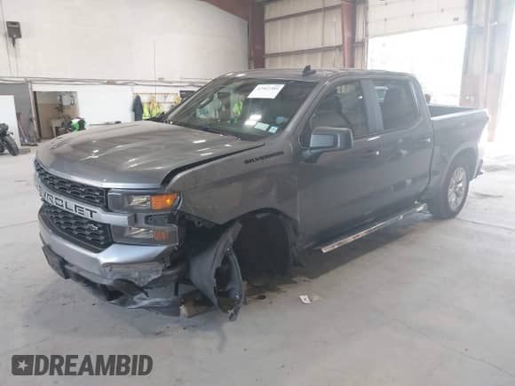 2021 Chevrolet Silverado 1500 Custom с VIN 1GCPYBEK7MZ231332, выставлен на аукционе IAAI как лот 42567389 с пробегом 41 397 миль миль и . История ставок и продаж доступна на DreamBid. Изображение 18.
