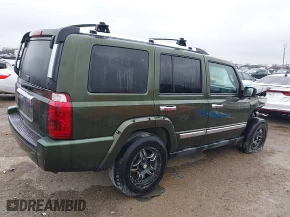 2006 Jeep Commander Limited z VIN 1J8HH58N26C319442, wystawiony jako IAAI lot #41535476 z przebiegiem 165 888 mil mil oraz . Historia ofert i sprzedaży dostępna na DreamBid. Obrazek 4.